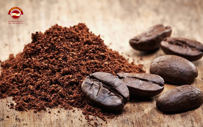 Những tác dụng của bã cà phê khiến bạn bất ngờ.
